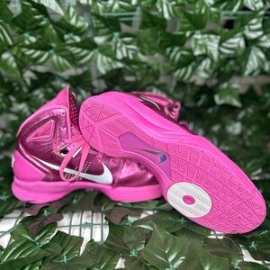 Pink Nike Women